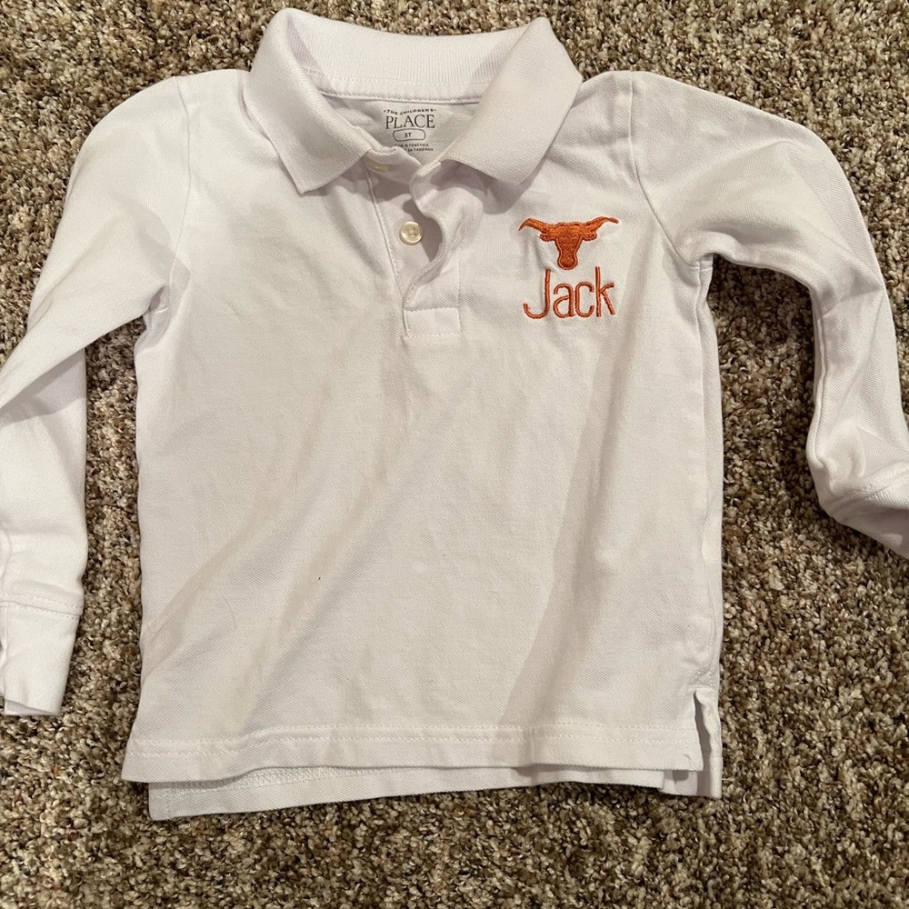 Hook ‘em horns! Know a Jack? 3T runs a little small worn maybe once